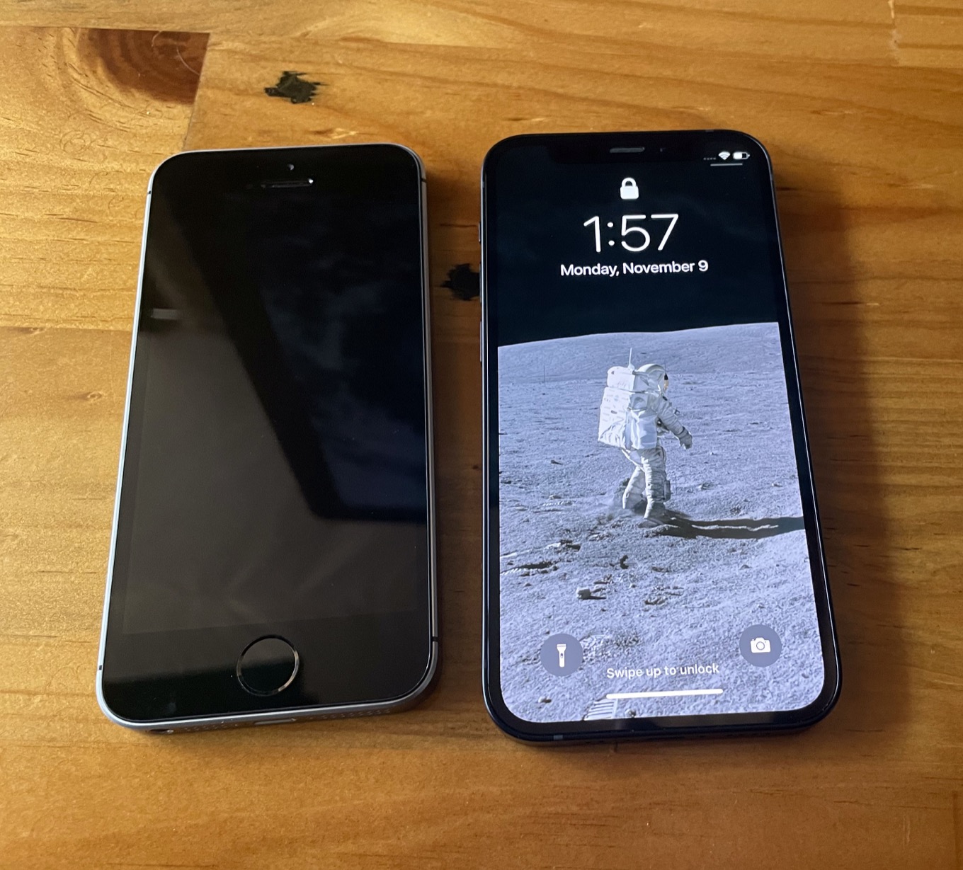 Iphone Se Comparison To Iphone 12
